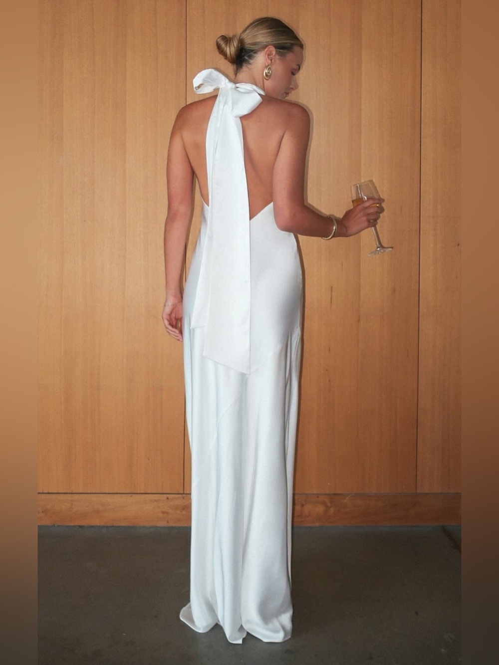 Show Me Your Mumu Lisa Maxi Dress size Medium M ivory luxe satin halter nwot